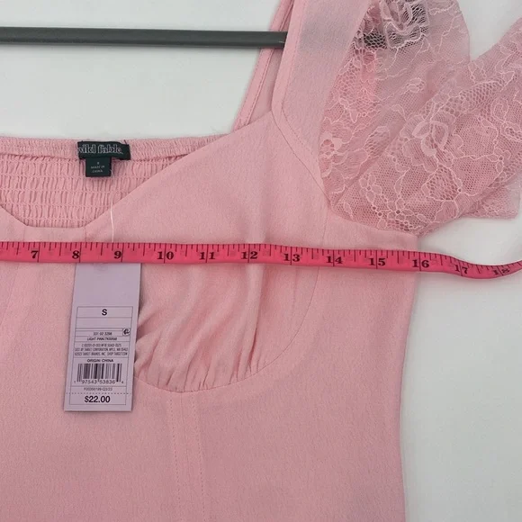 Wild Fable Pink Cropped Long Sleeve Lace Top Size Small - Picture 9 of 10